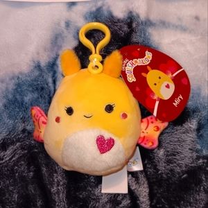 NWT Miry the Moth🦋 Valentines Day Exclusive Squishmallows 3.5" Clip❤️
